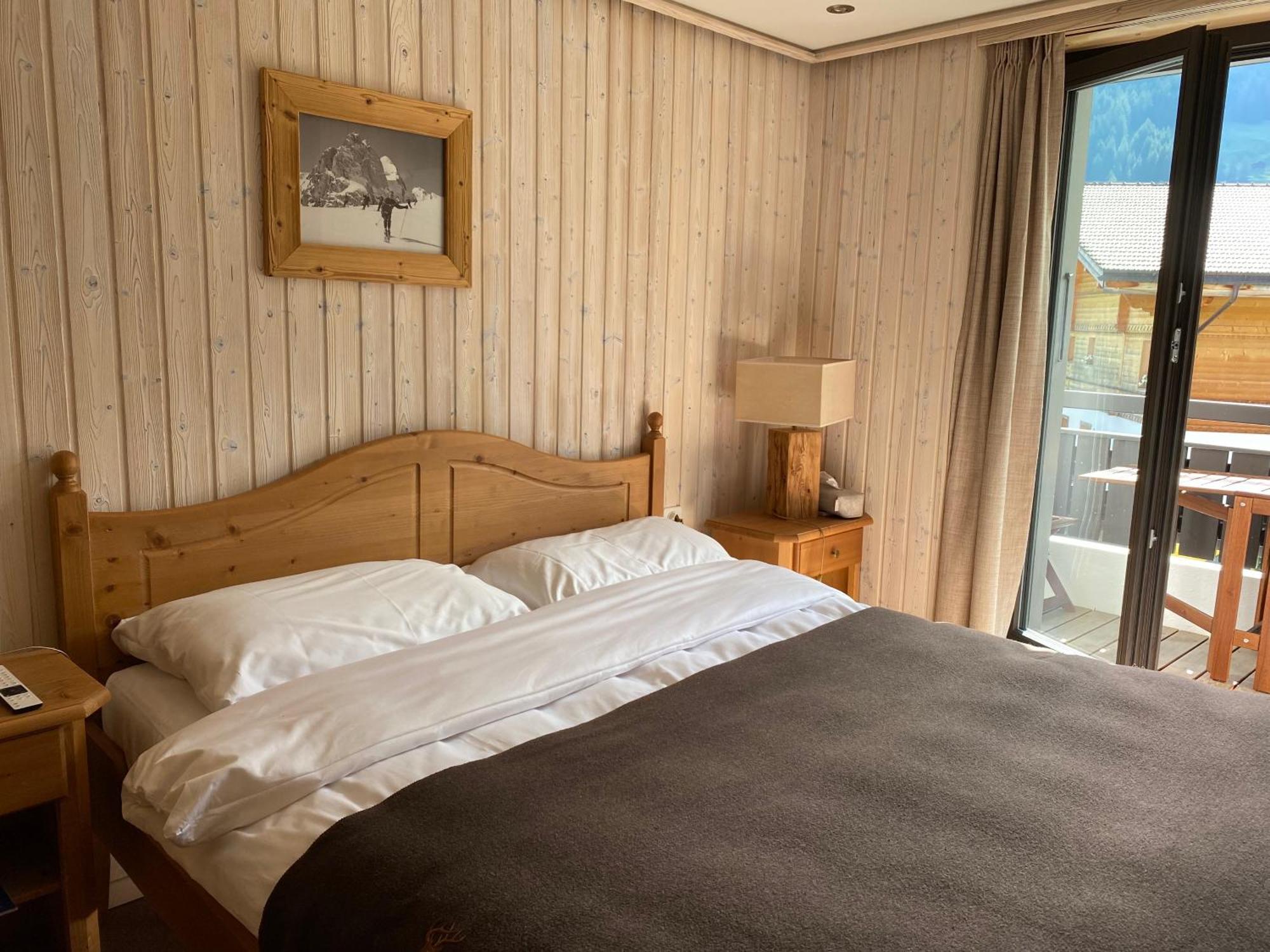 Hotel Sanetsch Gsteig 外观 照片