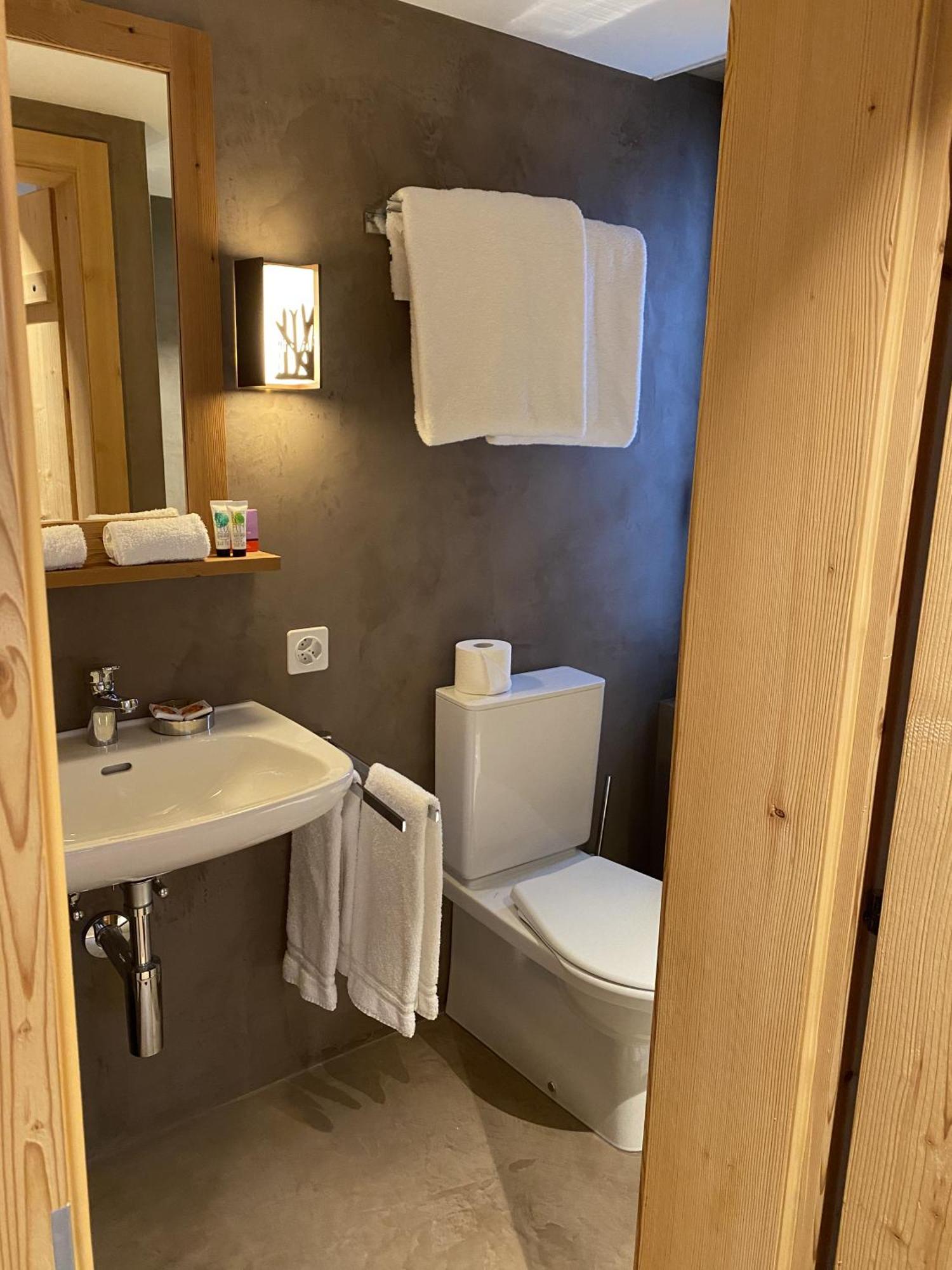 Hotel Sanetsch Gsteig 外观 照片
